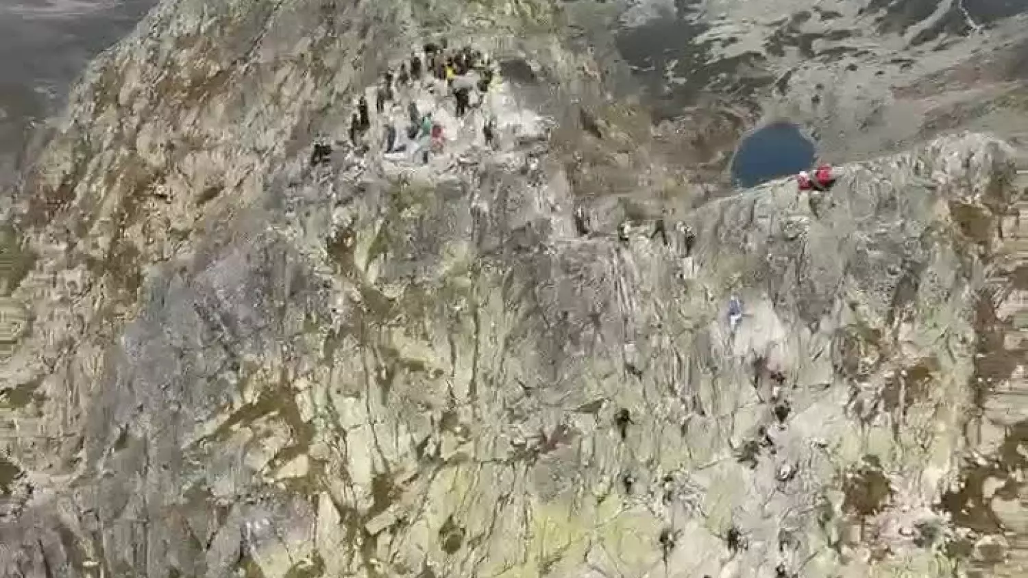 aqnymusnis6dsdqj8zh0fsgcmthkufyrozpj77uznc-sf5p16cxviovy6xdys4xwnnluf9kl2snsch-z0a1crpxm.mp4