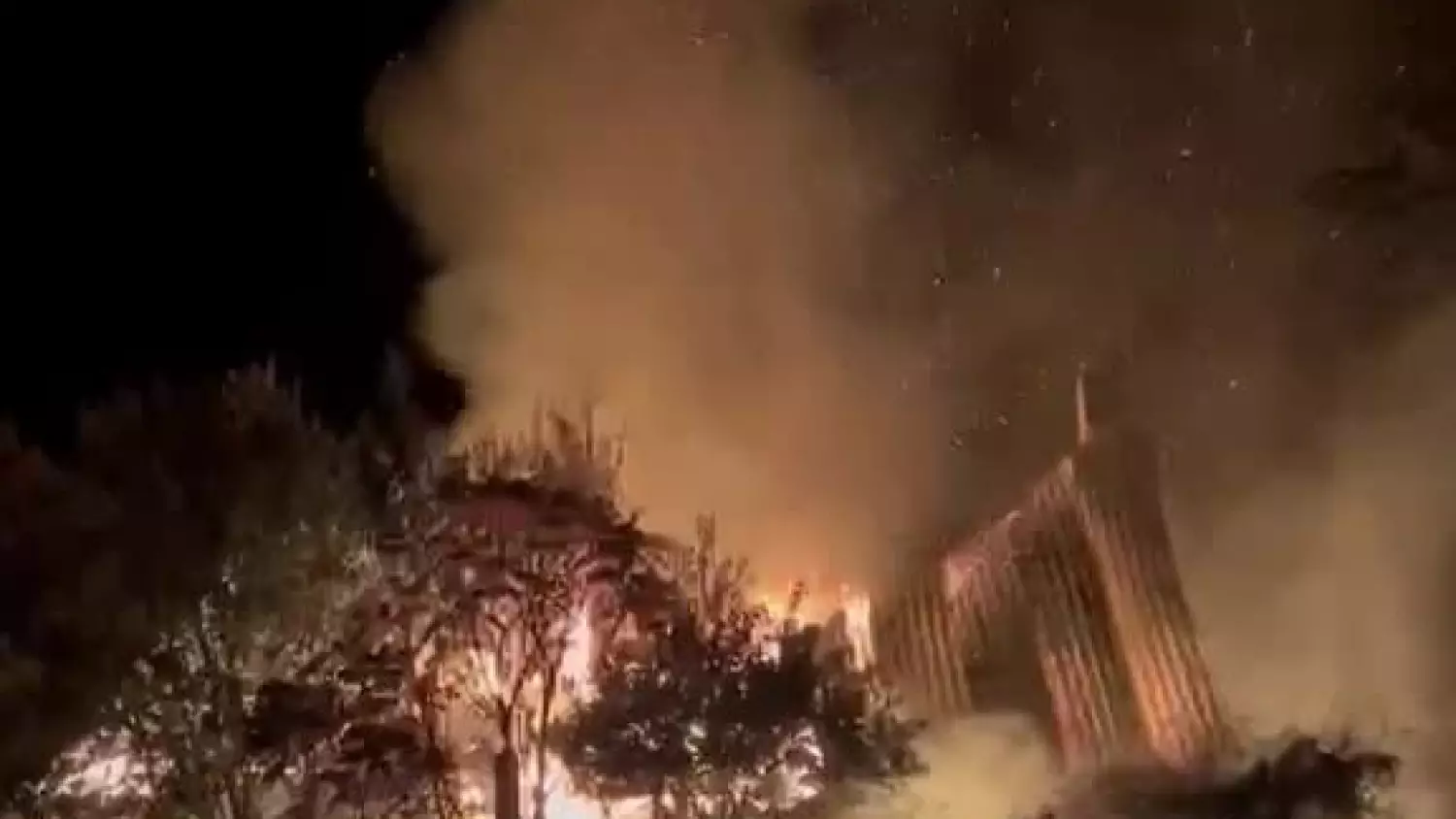 messenger-creation-fcc3ce56-9cb8-4011-a711-482352bc1dd3.mp4